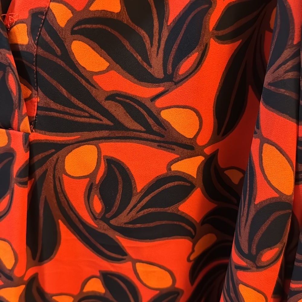 Super fun paisley like design - Picture 2 of 5